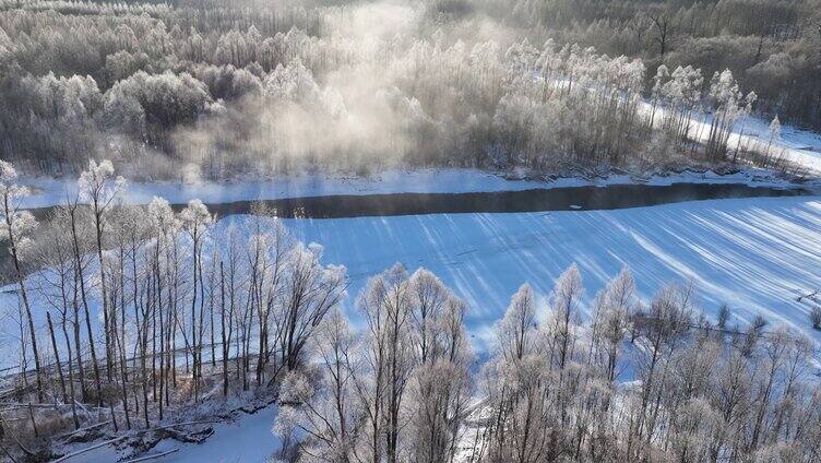 雪原冰河晶莹树挂冻雾