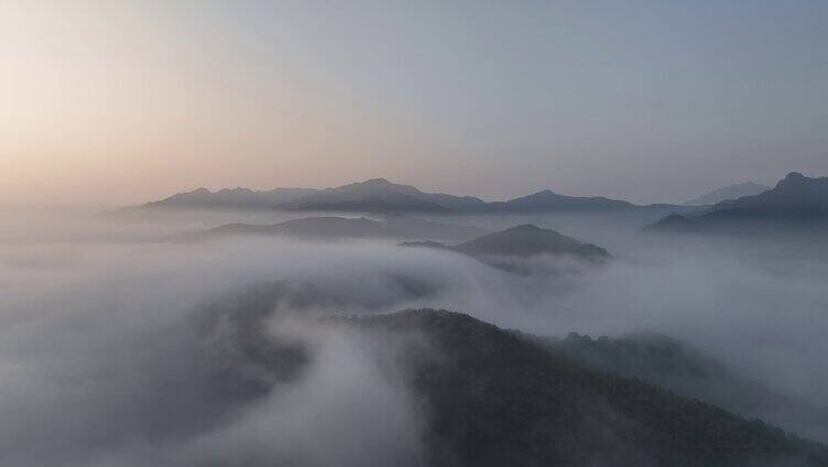 航拍千山云雾缭绕