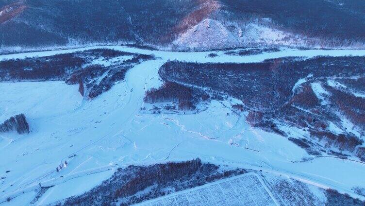 航拍大兴安岭林海雪原暮色