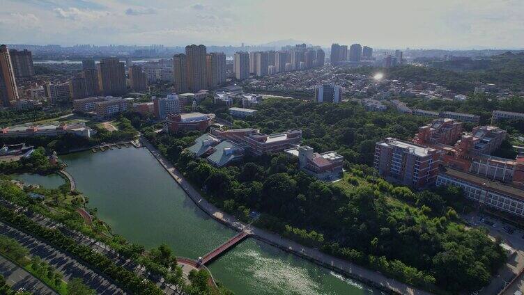 航拍泉州师范学院景观