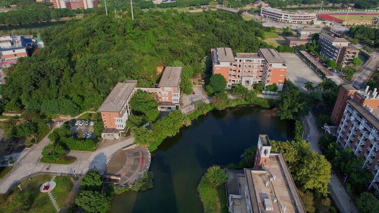 航拍福建华南女子学院