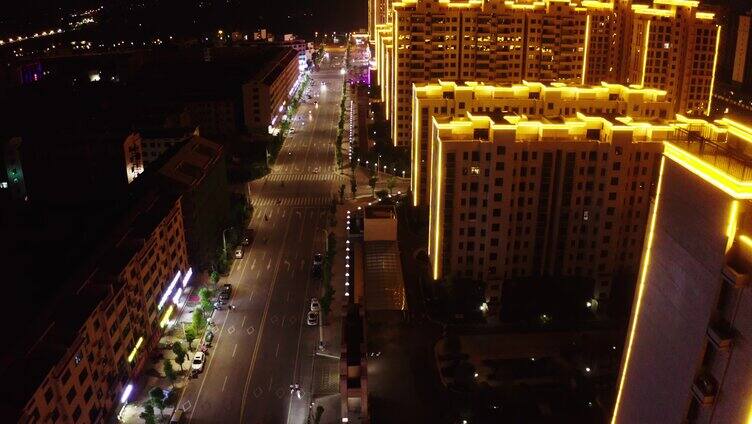 城市夜色 夜晚开车行驶 城市航拍「组镜」