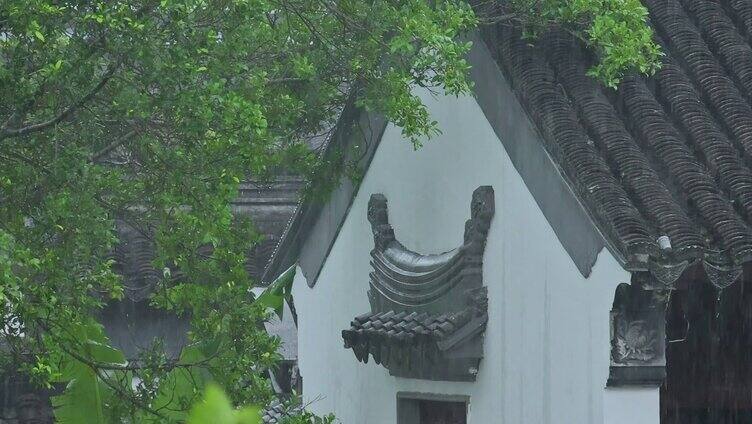 中式建筑雨天屋檐雨滴雨水古风意境