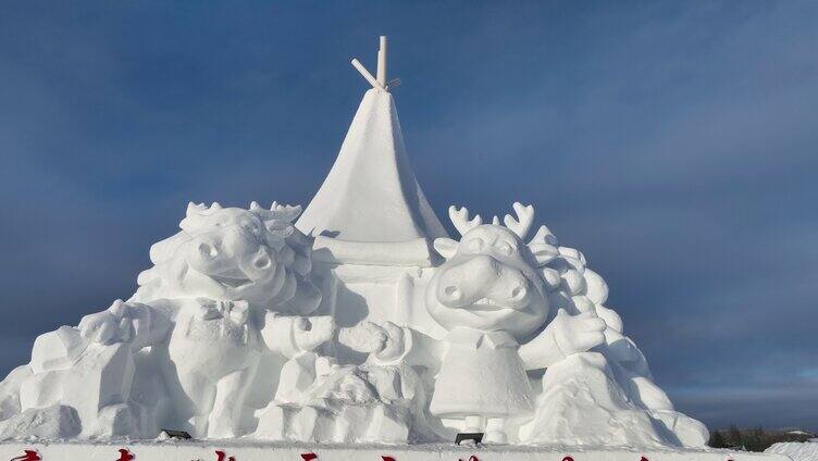 内蒙古驯鹿元素精美雪雕