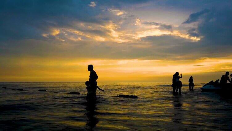 海边晚霞 沙滩 夕阳