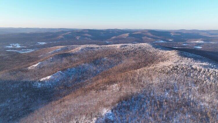 航拍大兴安岭林海雪原暮色