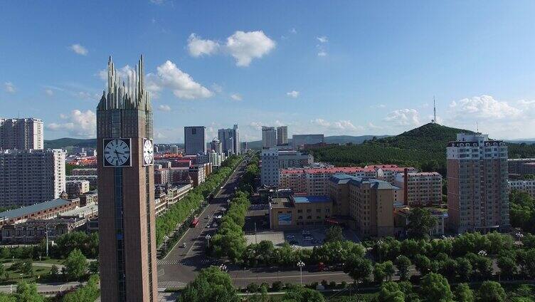 夏季钟楼城市建筑航拍