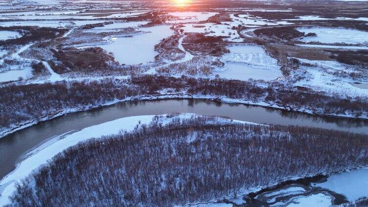 航拍湿地冰河雪景