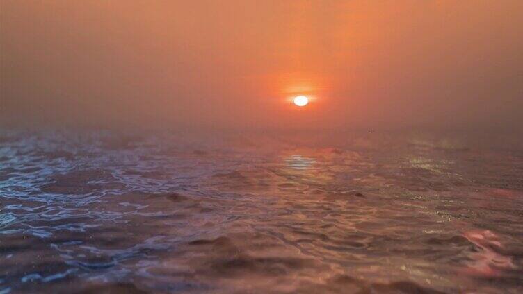 日落下波动的海水