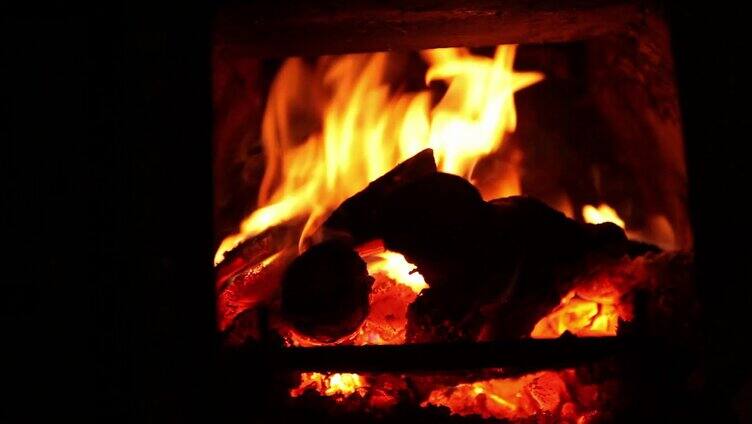 木头燃烧火焰