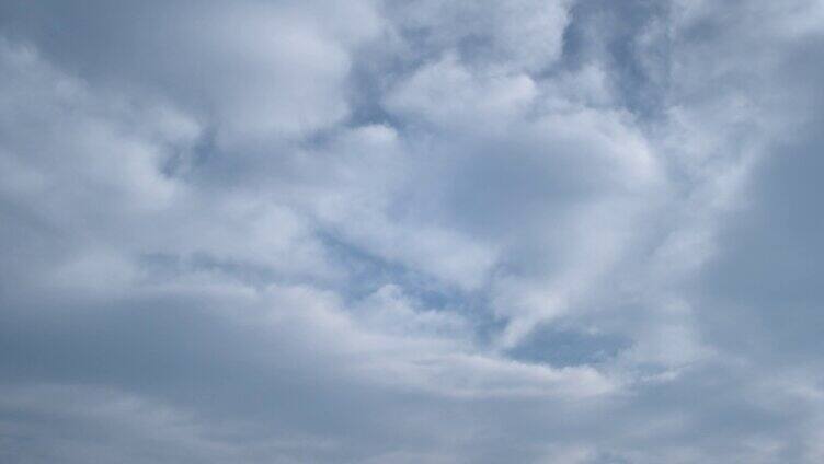 蓝色天空白色云彩自然运动