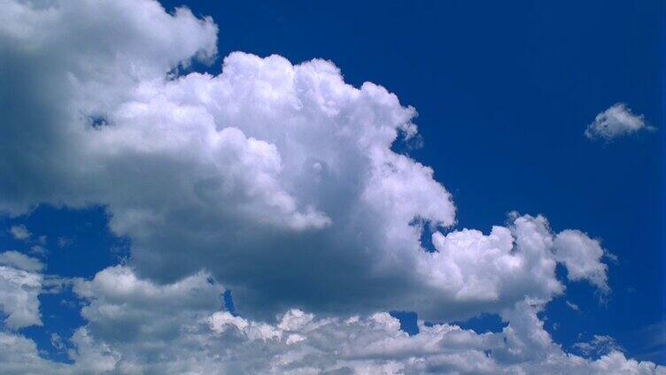 蓝色天空白云变幻