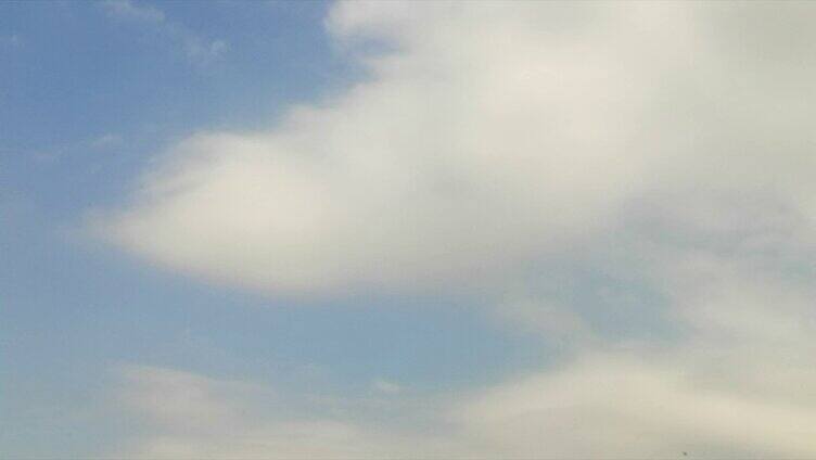 蓝天白云自然变幻运动实拍