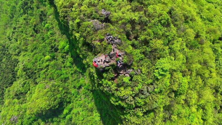 三峡户外打卡地：三把刀山顶