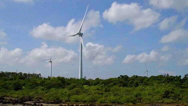 海南儋州峨蔓风力发电机场视频