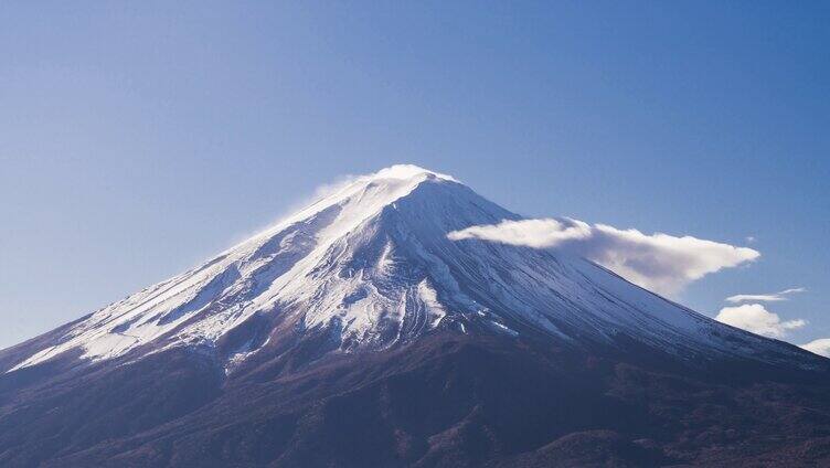 日本富士山4K雪山火山山峦云朵蓝天白云