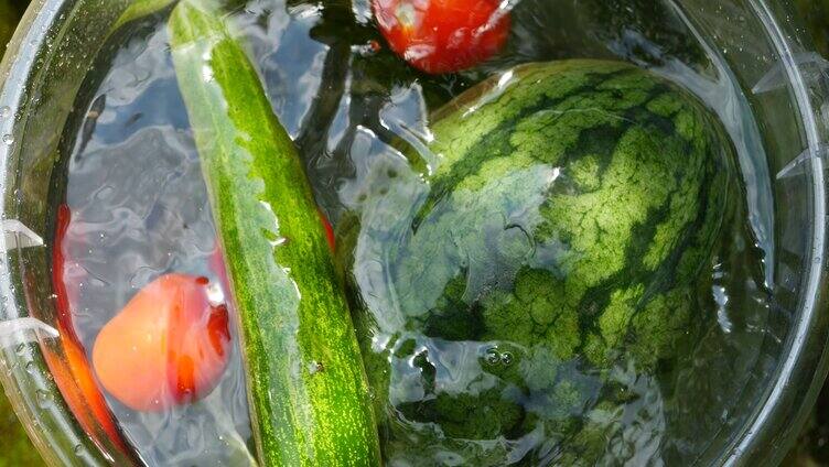 夏天洗水果蔬菜空境
