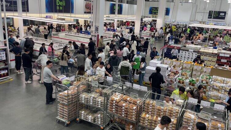 山姆会员店购物人群大型超市