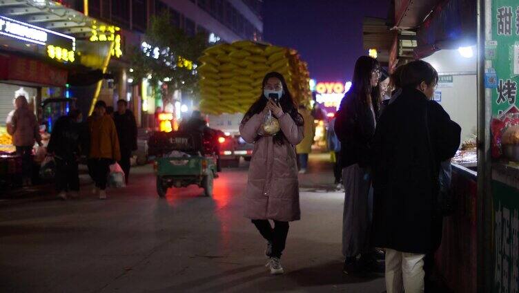 夜市美食小吃街市场