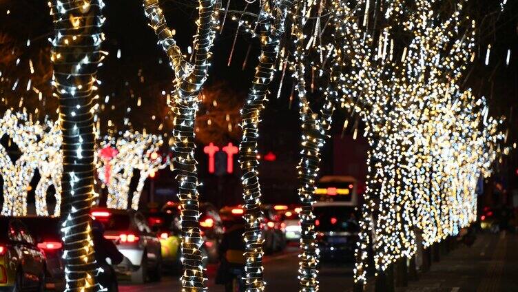 节日霓虹灯圣诞树散焦灯光夜晚背景