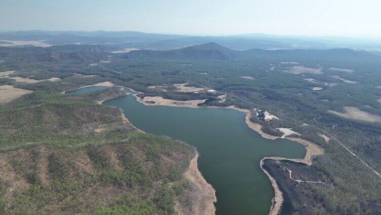 航拍内蒙火山堰塞湖达尔滨湖