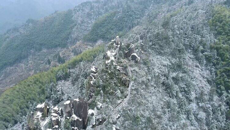 高山之巅佛儿岩景区雪景