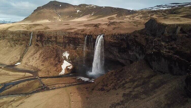 冰岛赛里雅兰瀑布