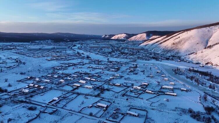 航拍极寒中的大兴安岭雪村