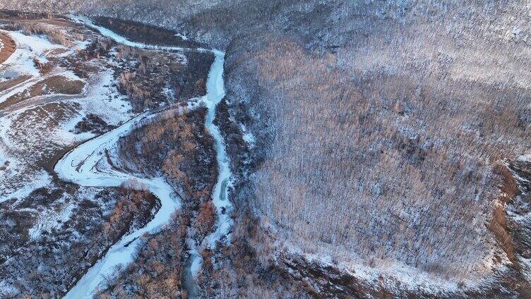 航拍内蒙古冰消雪融原野大地