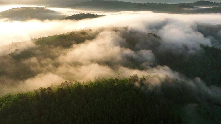 航拍黎明山川云海朝阳