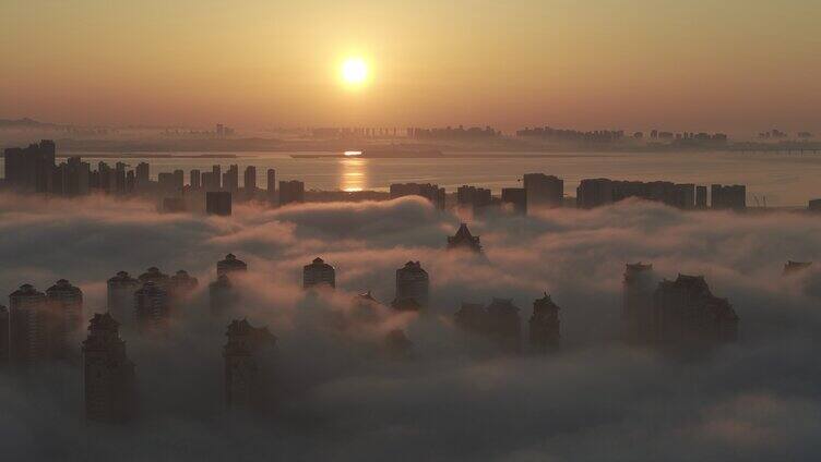 厦门平流雾日出水晶湖郡延时 视频