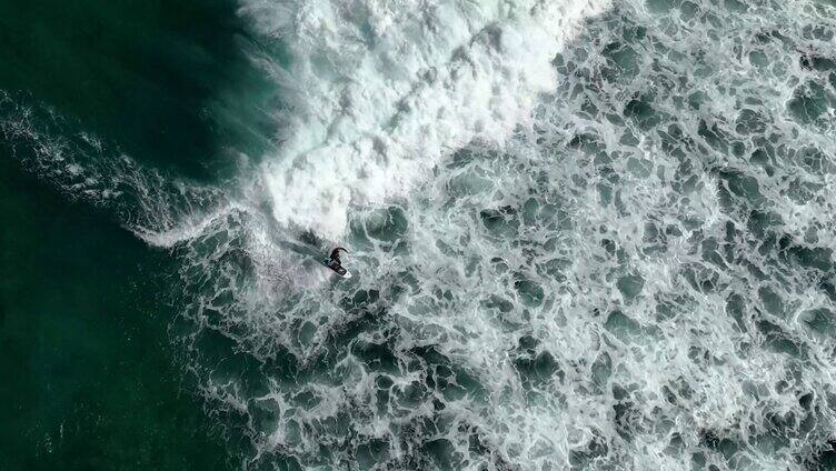 航拍海上冲浪海浪翻滚风筝冲浪户外旅行运动