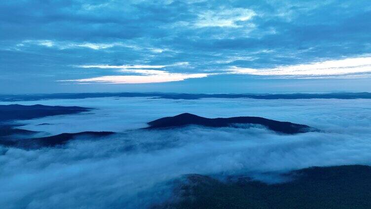 航拍黎明山川云海朝阳