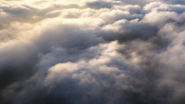 云端之上清晨日出云海航拍