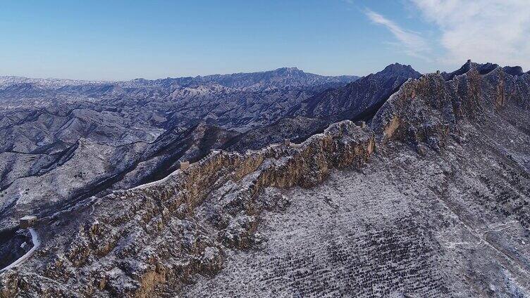 航拍北京司马台长城雪景风光