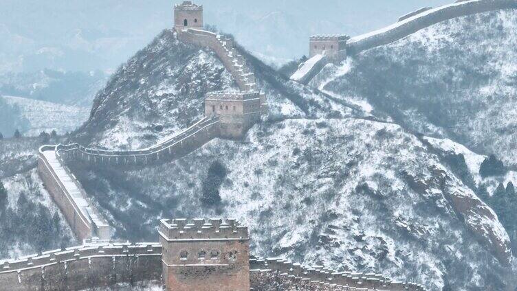 河北金山岭长城冬季雪后风光