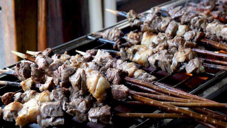 烧烤大肉串美食