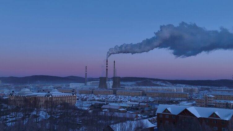 内蒙古根河冬季发电厂