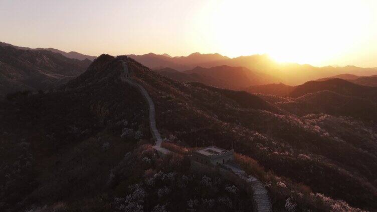 北京大庄科长城春天风光日出美景