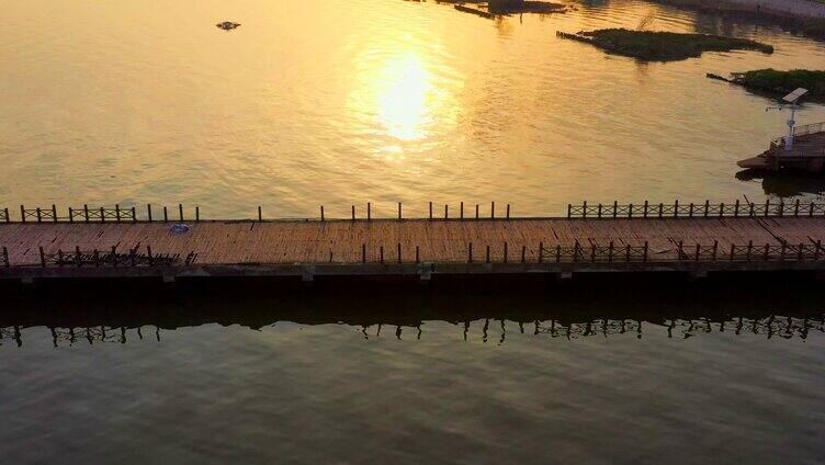 湖面小桥 湖面夕阳