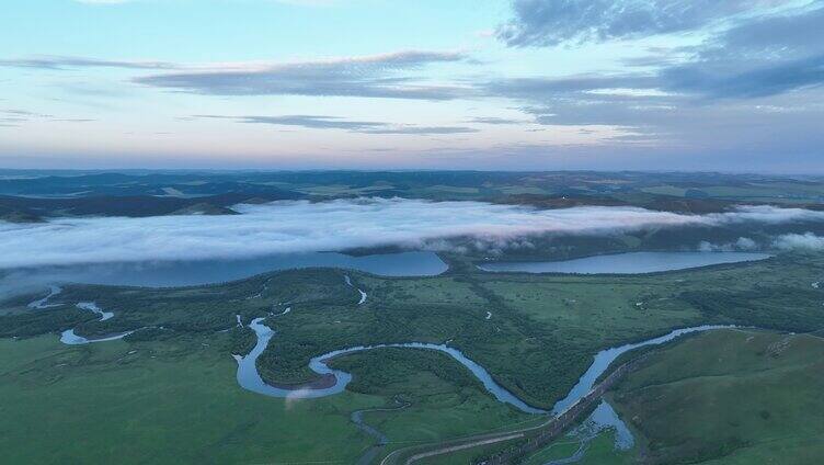 航拍扎敦河湿地河流云雾缭绕