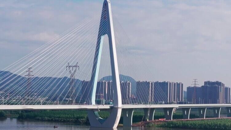 4k长沙湘江香炉洲大桥航拍