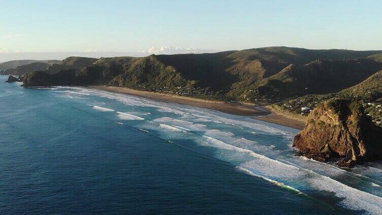 蓝色海岸线海浪