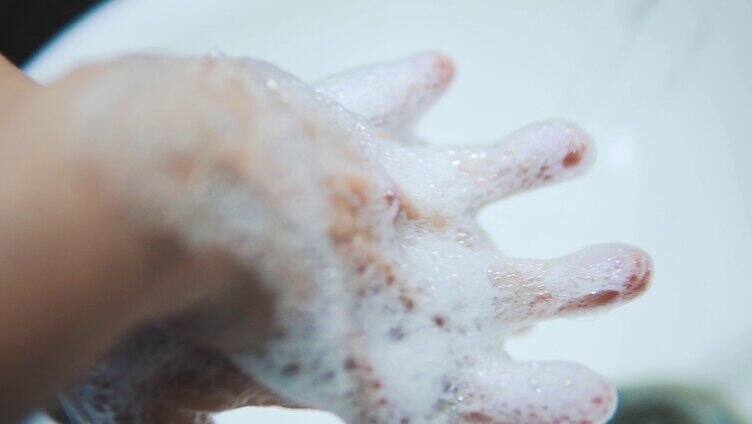 洗手消毒泡沫