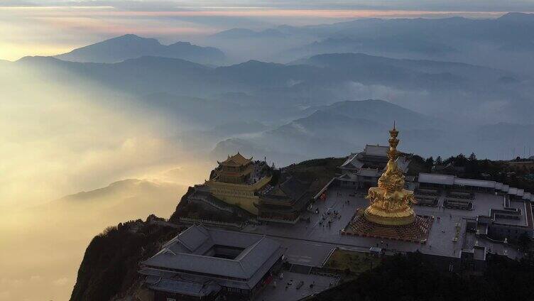 峨眉山金顶航拍