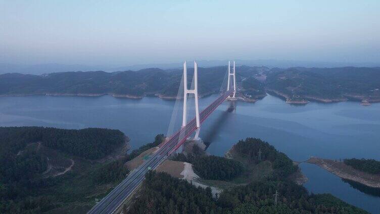 4K丹江口水库大桥自然风光航拍视频