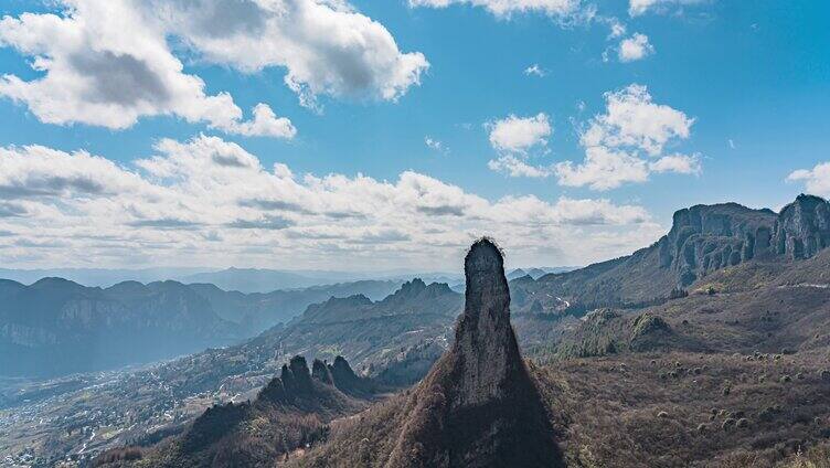 8K恩施大峡谷朝天笋地质景观蓝天白云岩石