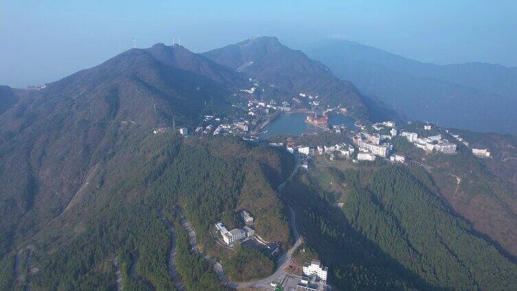 4K湖北咸宁九宫山4A景区云中湖航拍视频