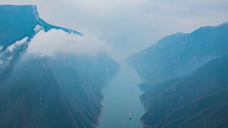8K长江三峡壮丽河山俯视长江河道延时