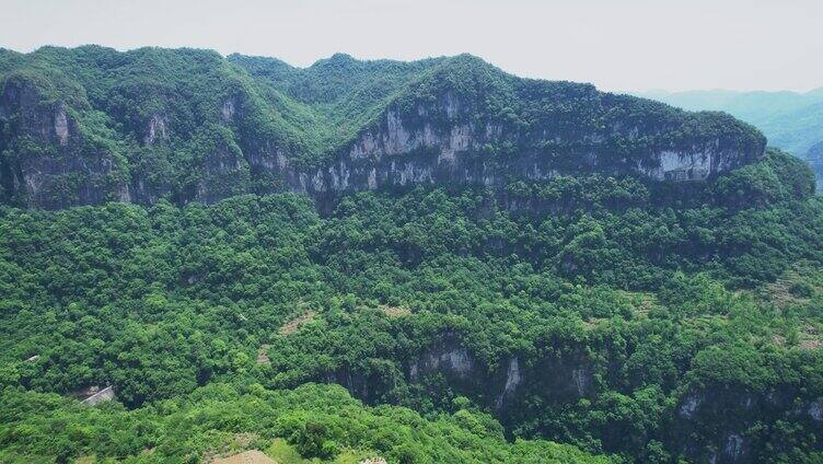 4K山峰峭壁自然风光航拍视频